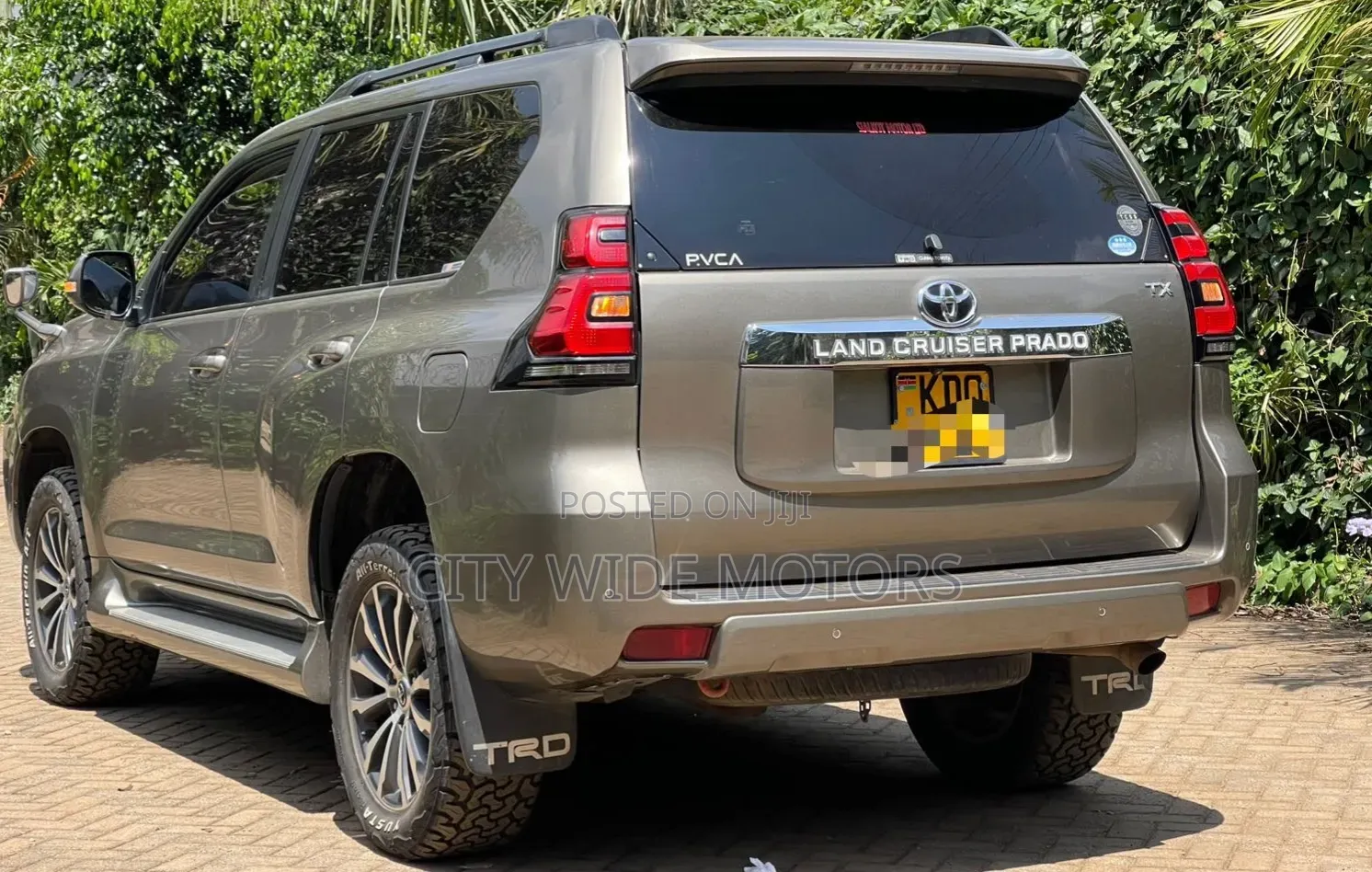 Toyota Land Cruiser Prado 2018 Gold