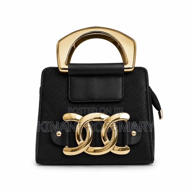 Elegant and Stylish Everyday Handbags