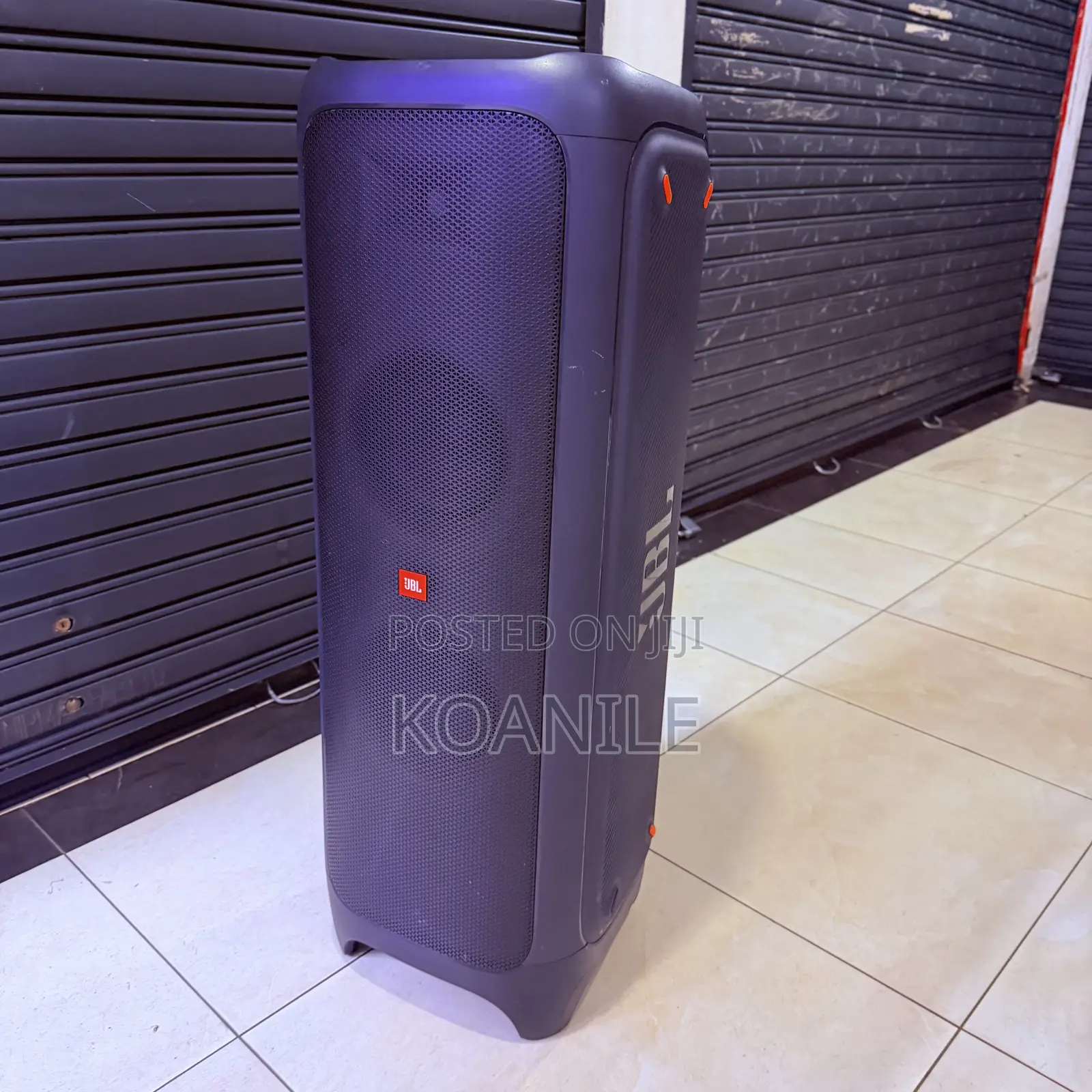 JBl Partybox 1000 (Used)