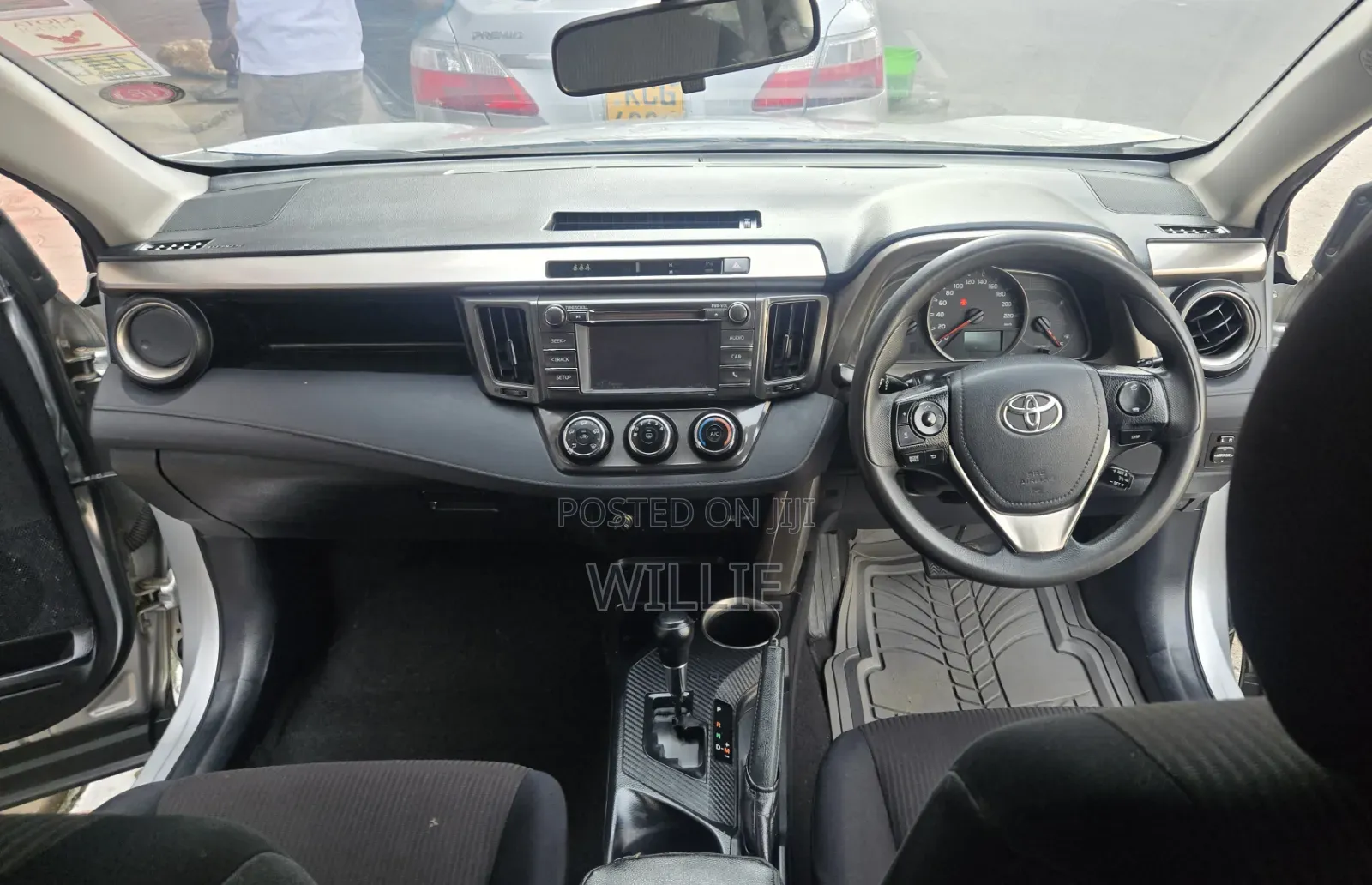 Toyota RAV4 2015 Silver