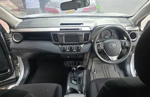 Toyota RAV4 2015 Silver