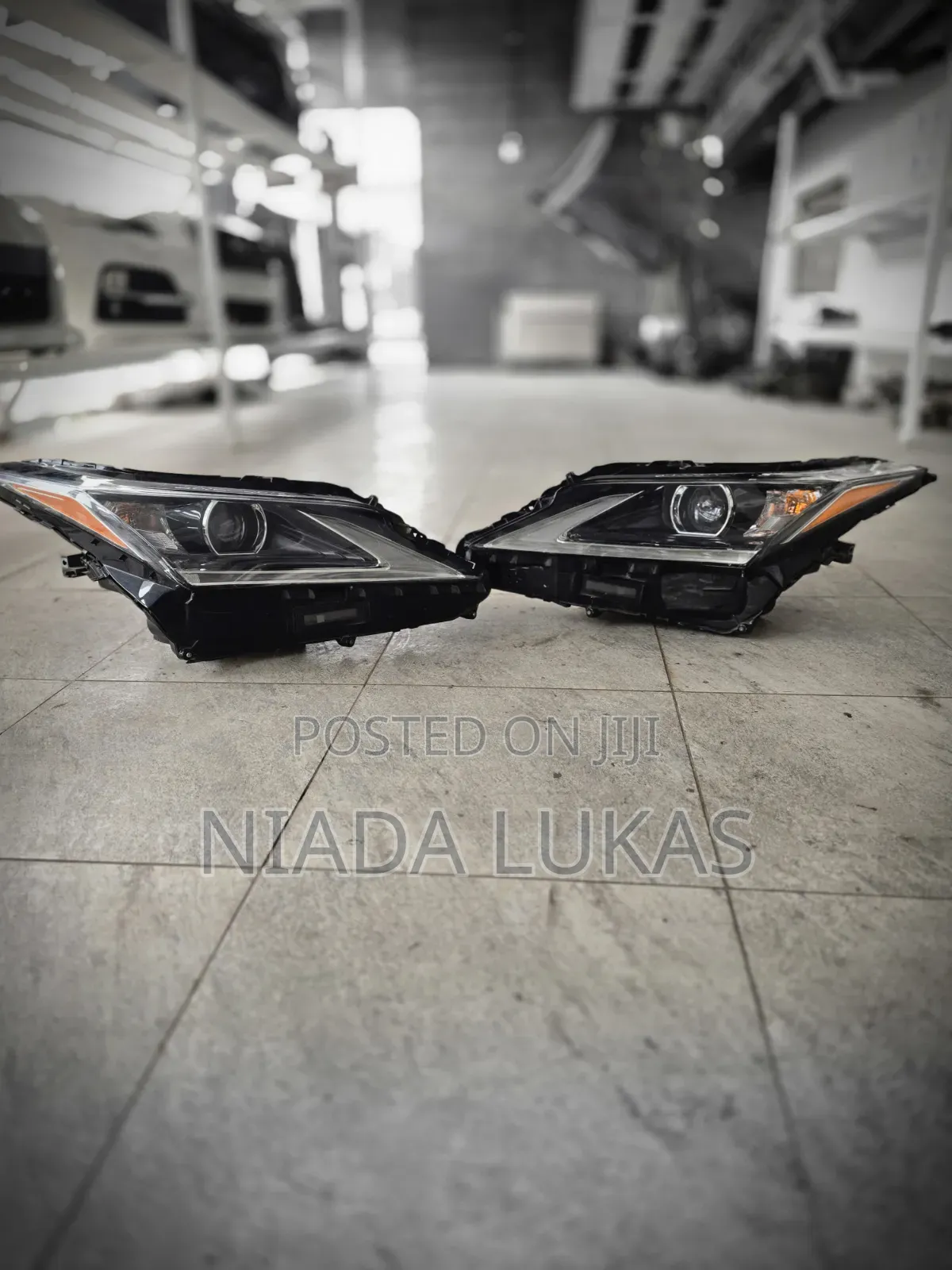 Lexus Rx 200t/300/450 Xenon Headlights
