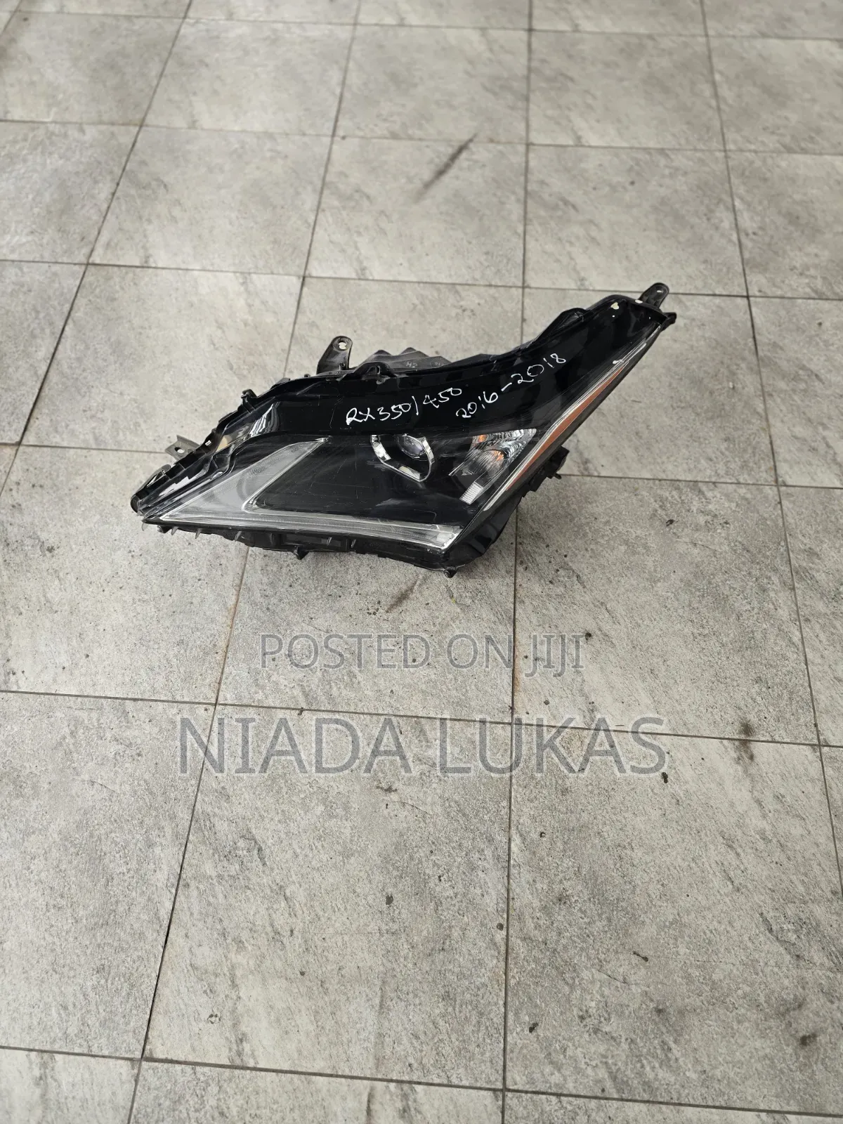 Lexus Rx 200t/300/450 Xenon Headlights