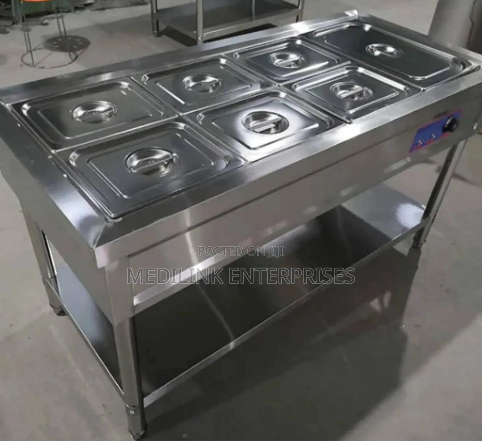 Half Inserts 4-Compartments Food Warmer Displays