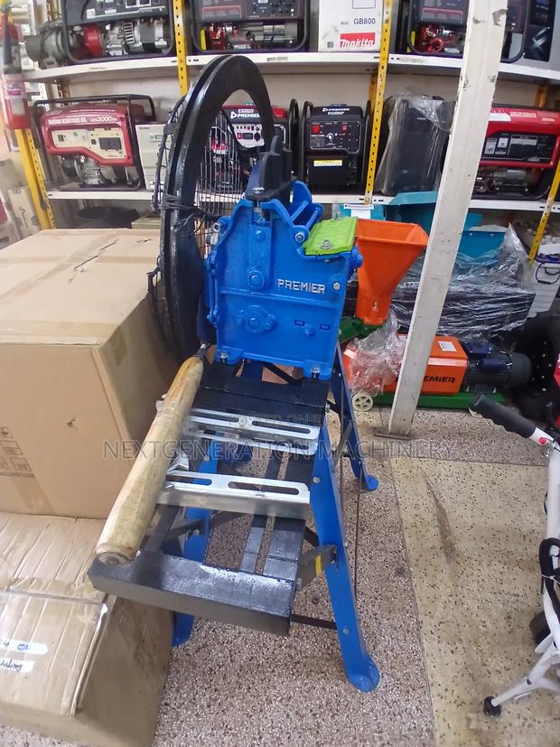 Premier Chaff Cutter