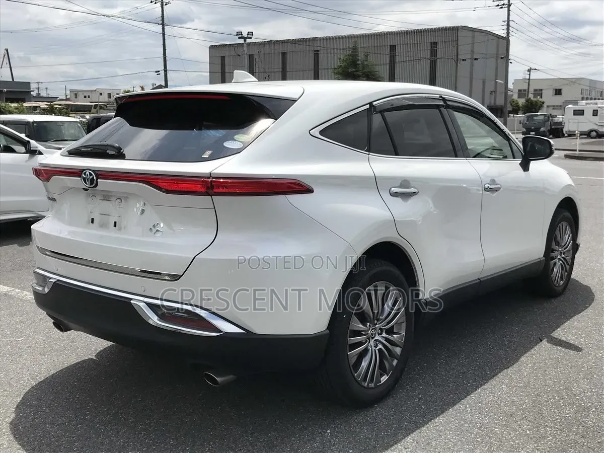 Toyota Harrier 2020 White