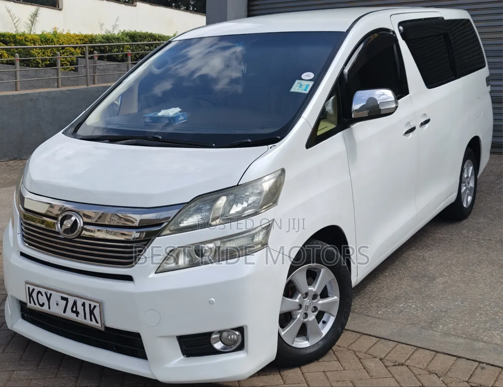 Toyota Alphard 2012 Pearl