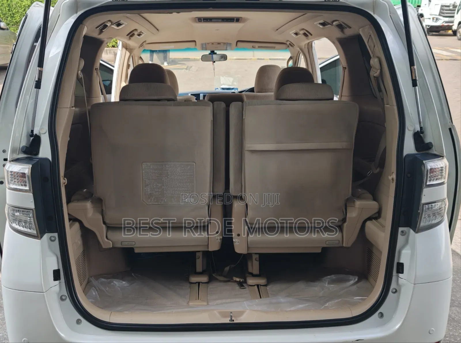 Toyota Alphard 2012 Pearl