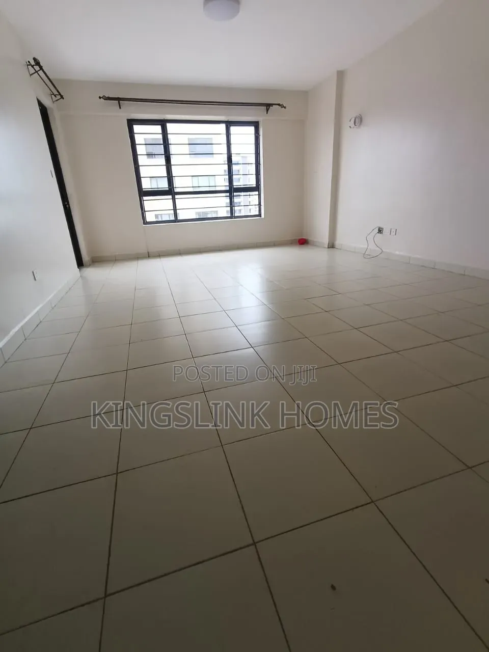4bdrm Bedsitter in Nairobi West, Madaraka for rent
