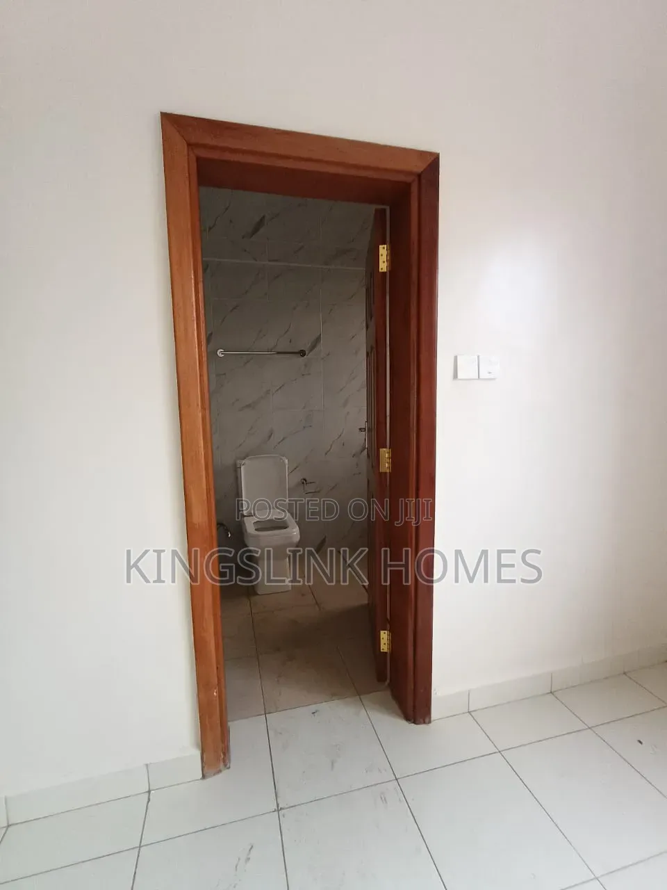 4bdrm Bedsitter in Nairobi West, Madaraka for rent