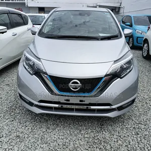 Nissan Note 2019 Silver