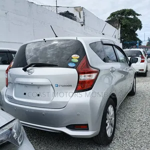 Nissan Note 2019 Silver