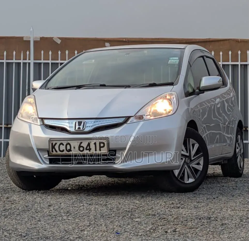 Honda Fit 2011 Silver
