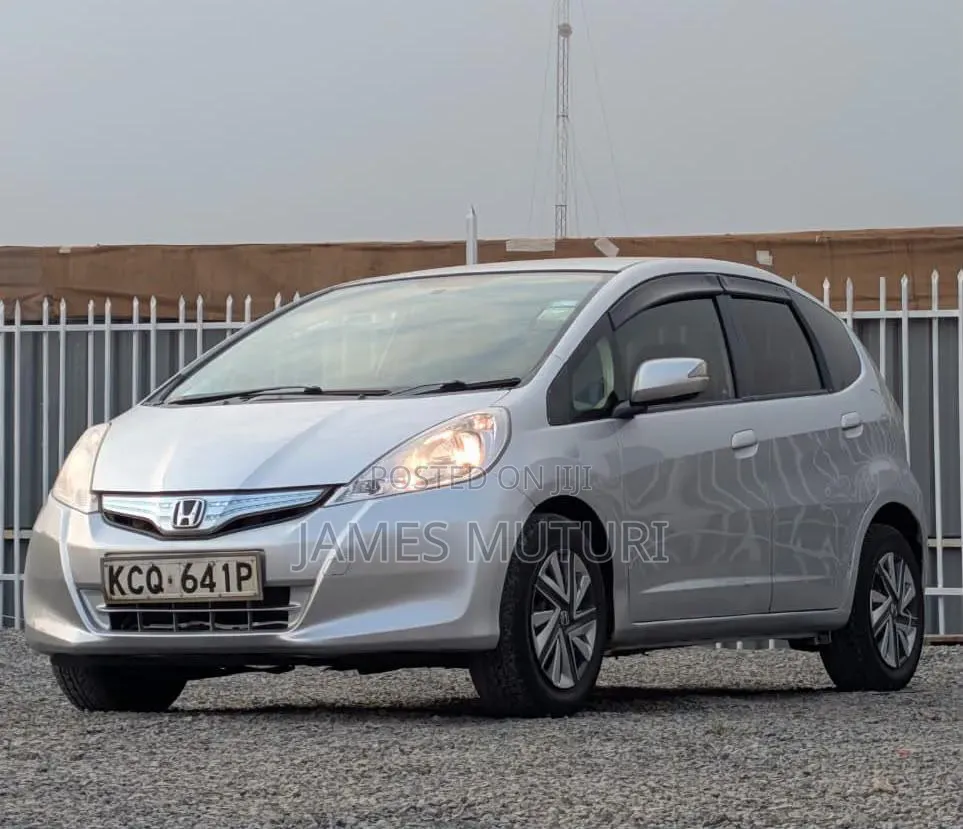 Honda Fit 2011 Silver