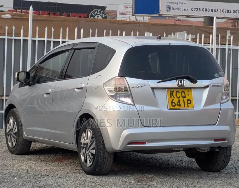 Honda Fit 2011 Silver