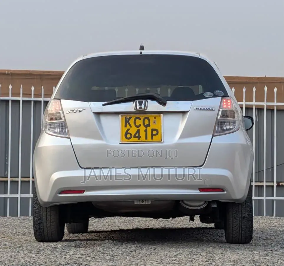 Honda Fit 2011 Silver