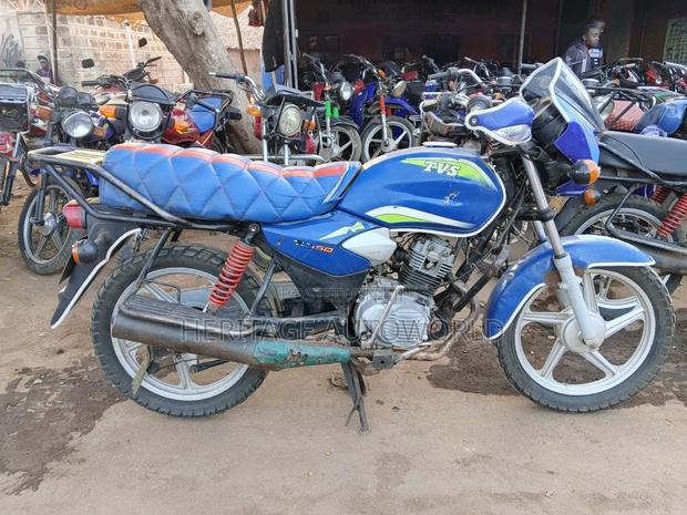 TVS HLX Plus ES 2021 Blue - thumbnail 2