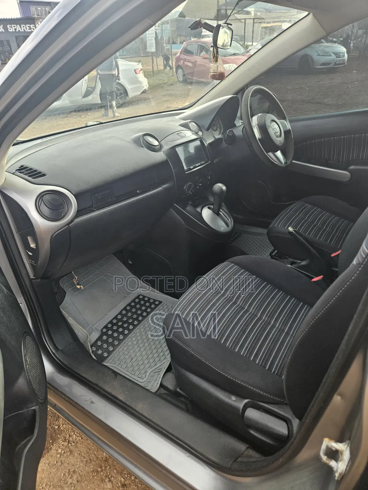 Mazda Demio 2010 Gray