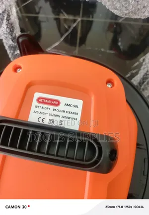 Wet and Dry Vacuum Cleaner, 50 Litres