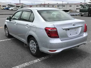 Toyota Axio 2020 Silver
