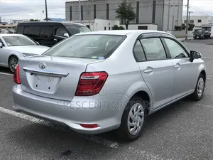 Toyota Axio 2020 Silver