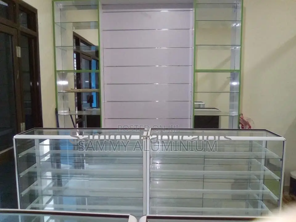 Displays and Showcases