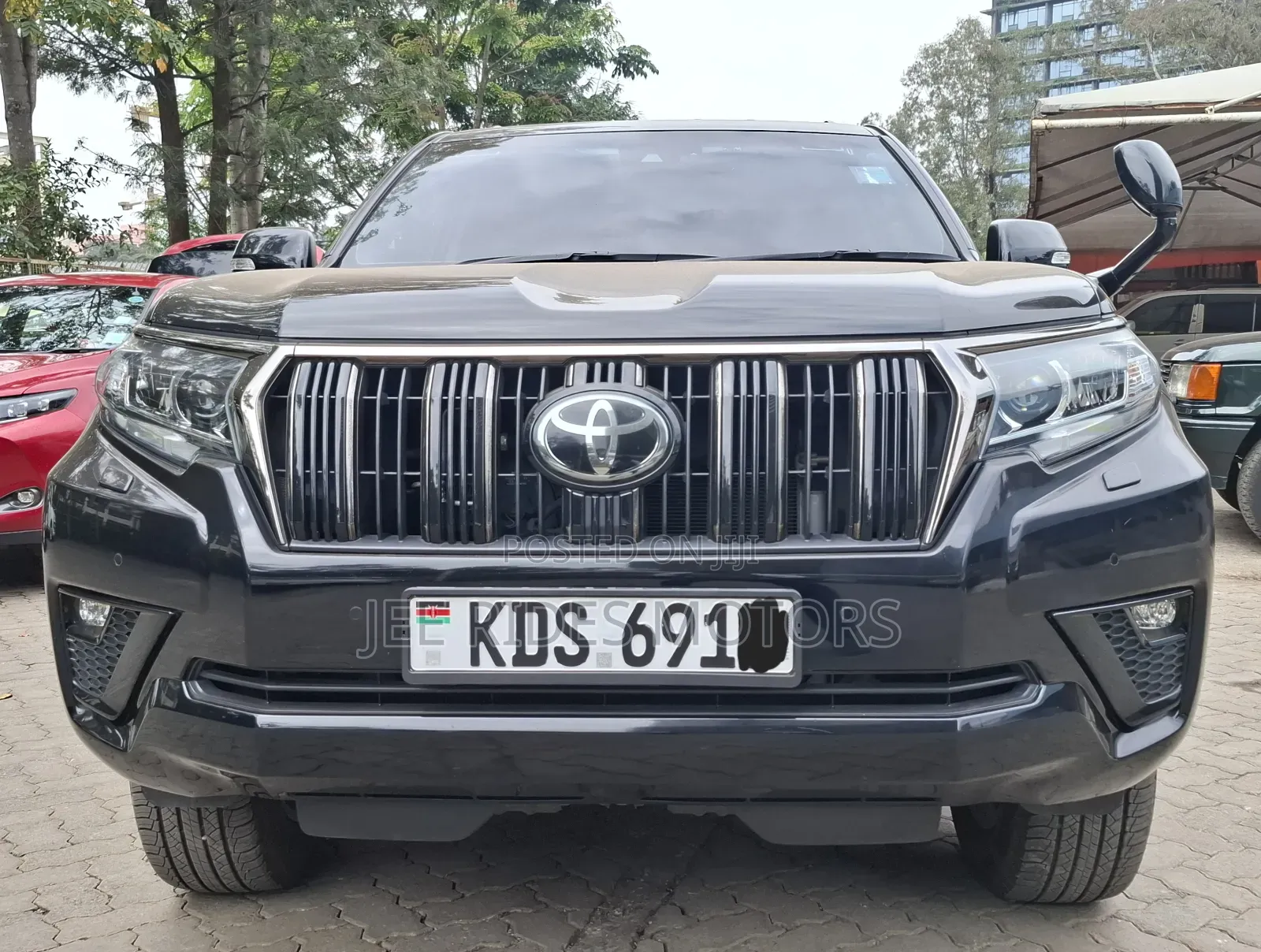 Toyota Land Cruiser Prado 2022 Black