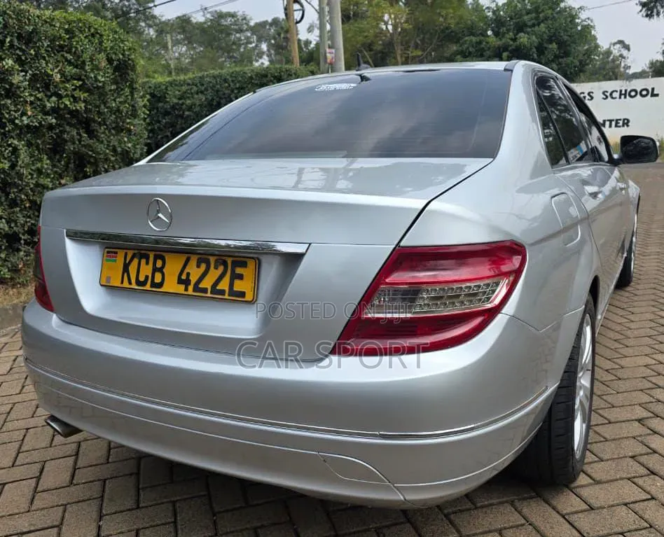 Mercedes-Benz C200 2008 Silver