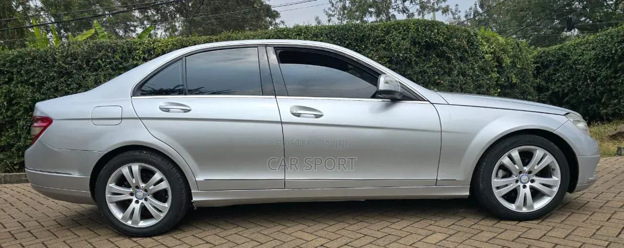 Mercedes-Benz C200 2008 Silver