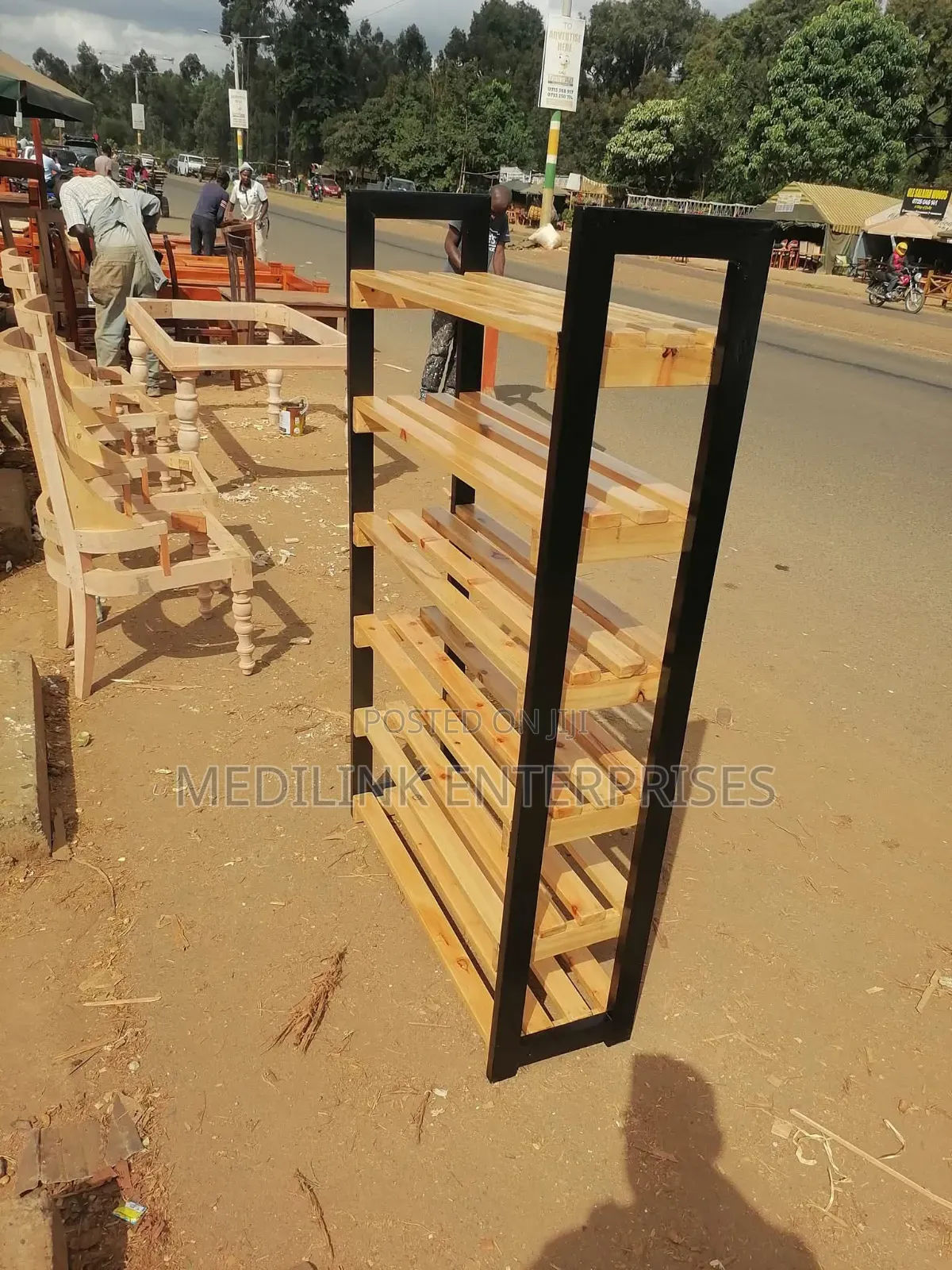 Customized 3 Compartments Storage Racks
