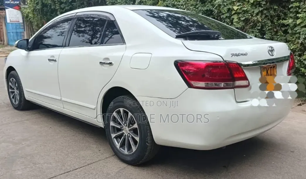 Toyota Premio 2019 White