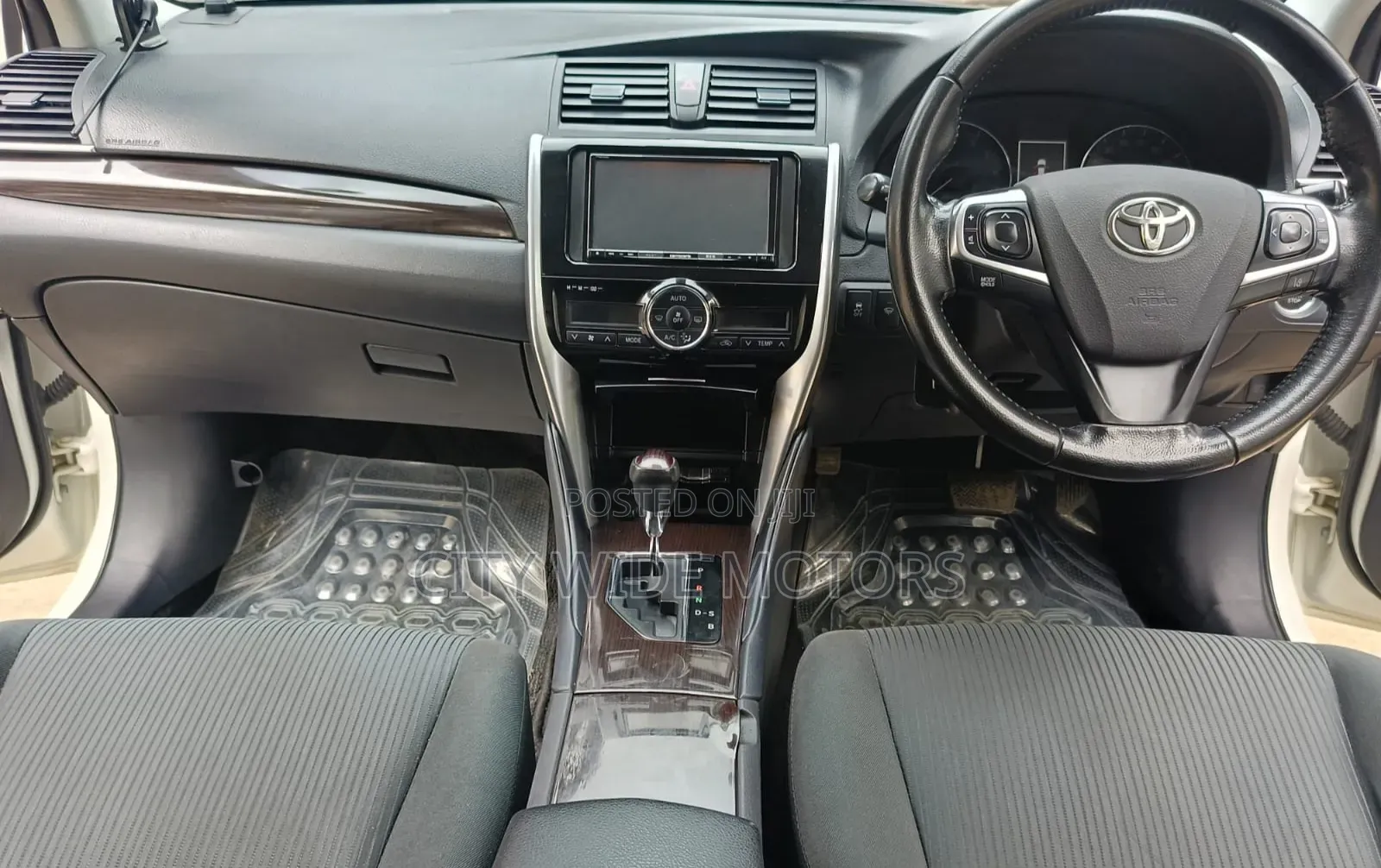 Toyota Premio 2019 White