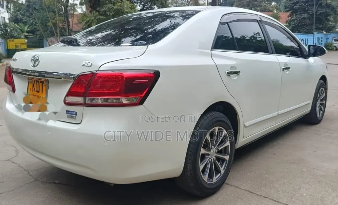 Toyota Premio 2019 White