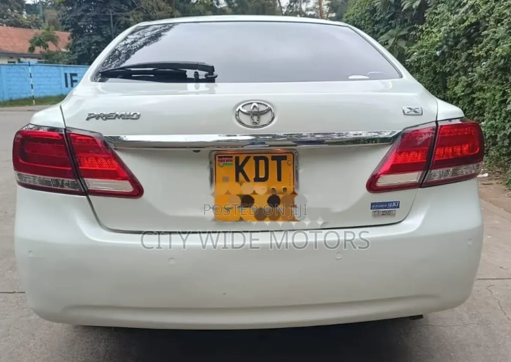 Toyota Premio 2019 White