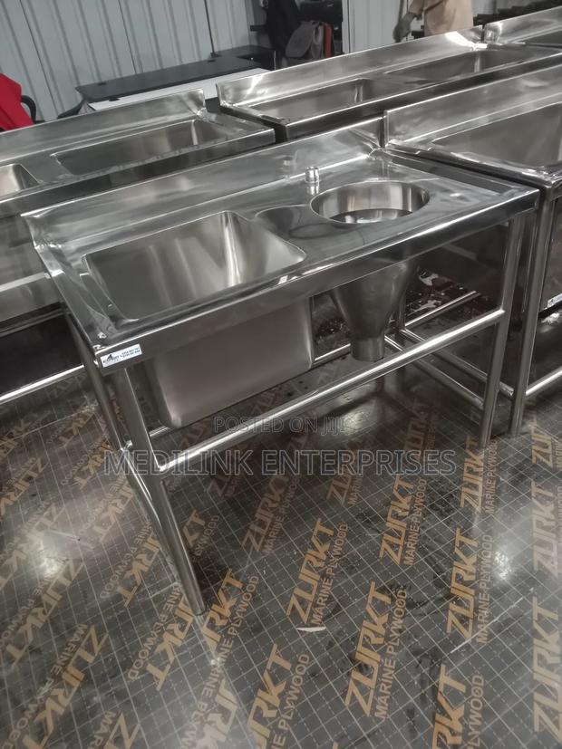 Modern Stainless Hospital Sluice Sinjd - main view