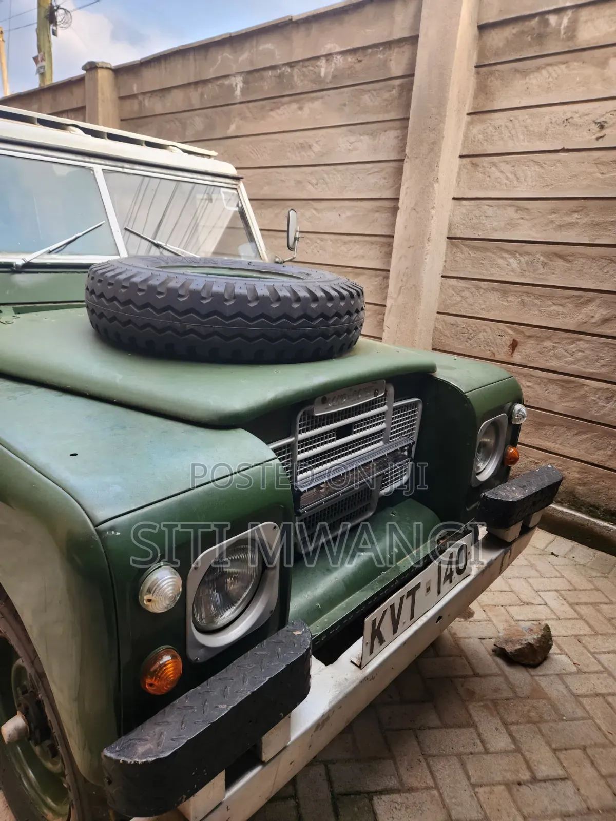 Land Rover Defender 1969 Green