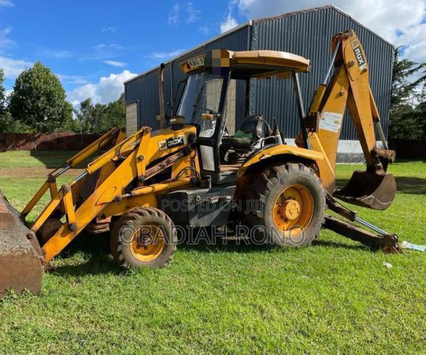 JCB 3cx Backhoe.