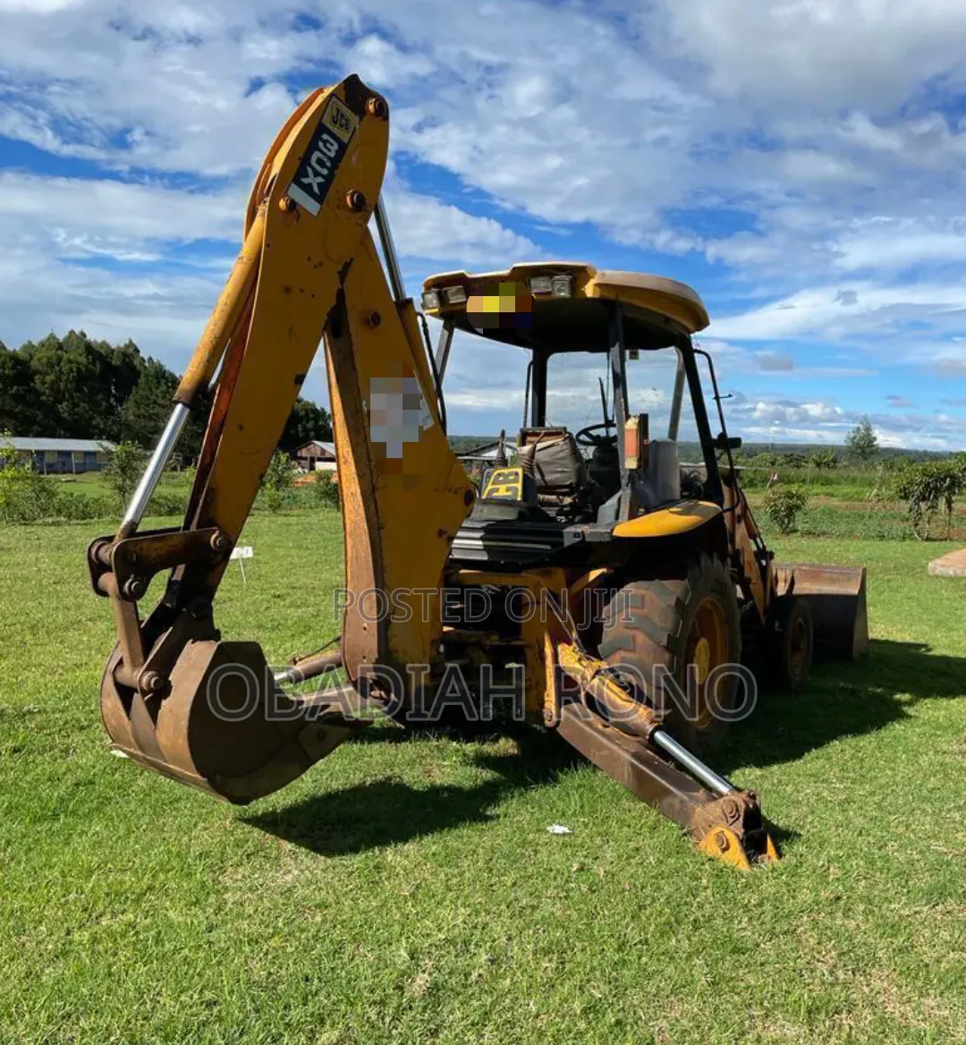 JCB 3cx Backhoe.