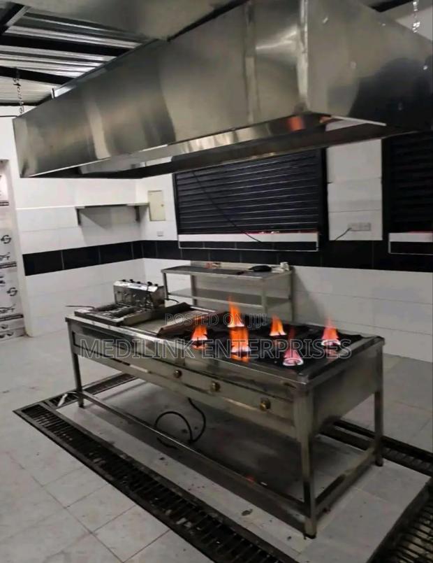 Modern Mink Stainless Steel Commercial Kitchen Set Up