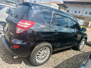 Toyota RAV4 2015 Black