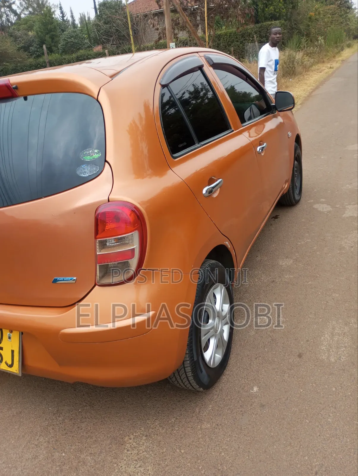 Nissan March 2013 Orange