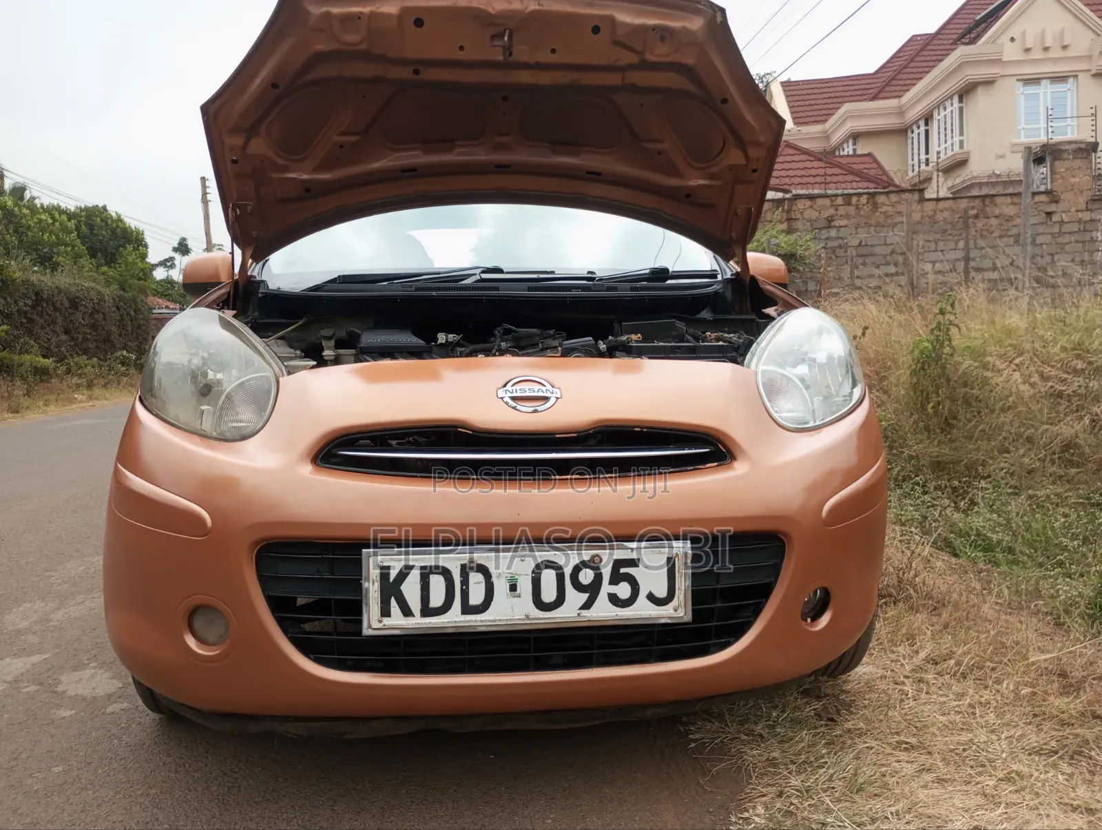 Nissan March 2013 Orange