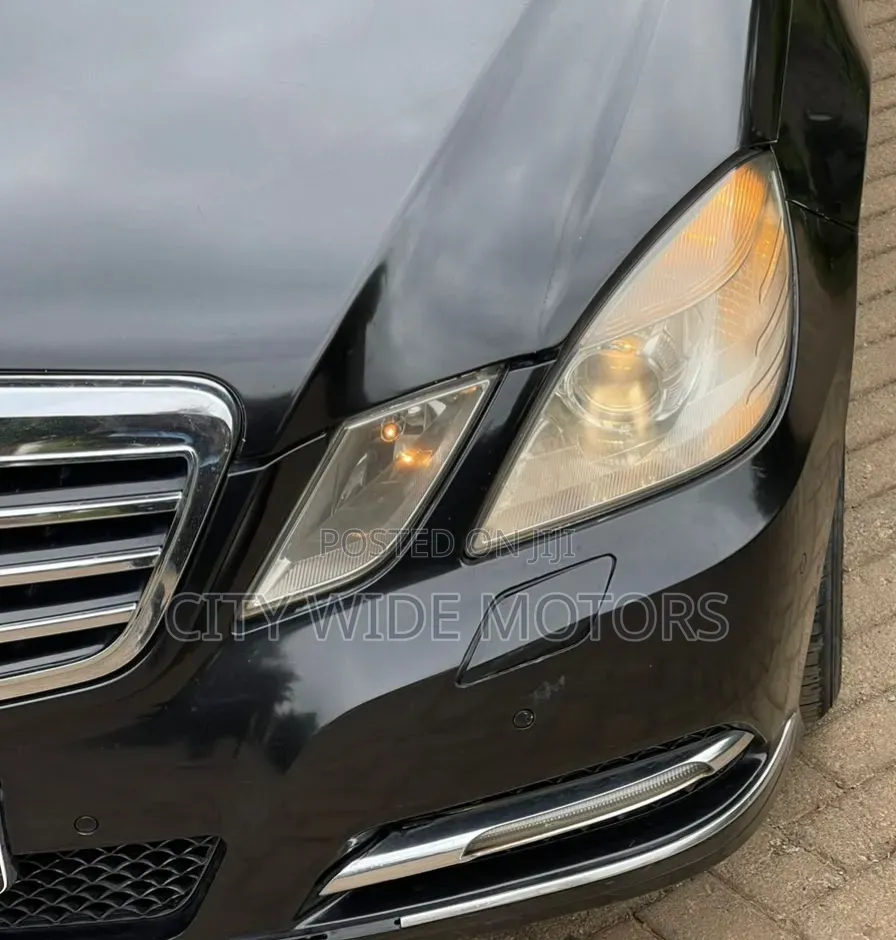 Mercedes-Benz E250 2012 Black