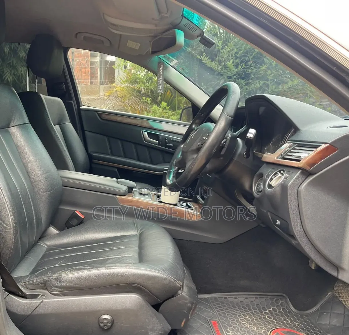 Mercedes-Benz E250 2012 Black