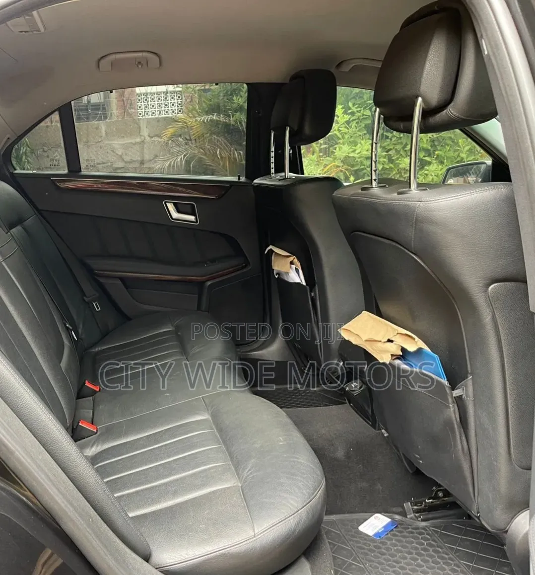 Mercedes-Benz E250 2012 Black