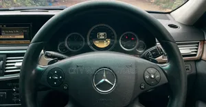Mercedes-Benz E250 2012 Black