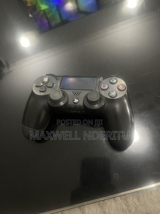 Ps4 Gaming Controller - thumbnail 4
