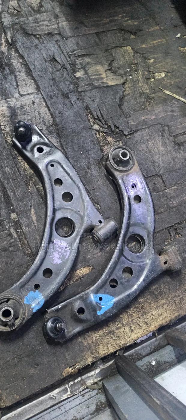 Toyota Passo Control Arms - thumbnail 3