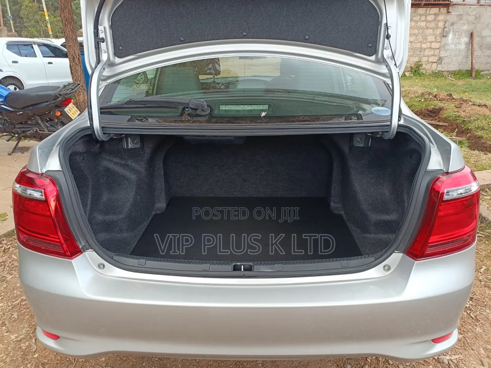 Toyota Axio 1.5 G 4WD 2020 Silver