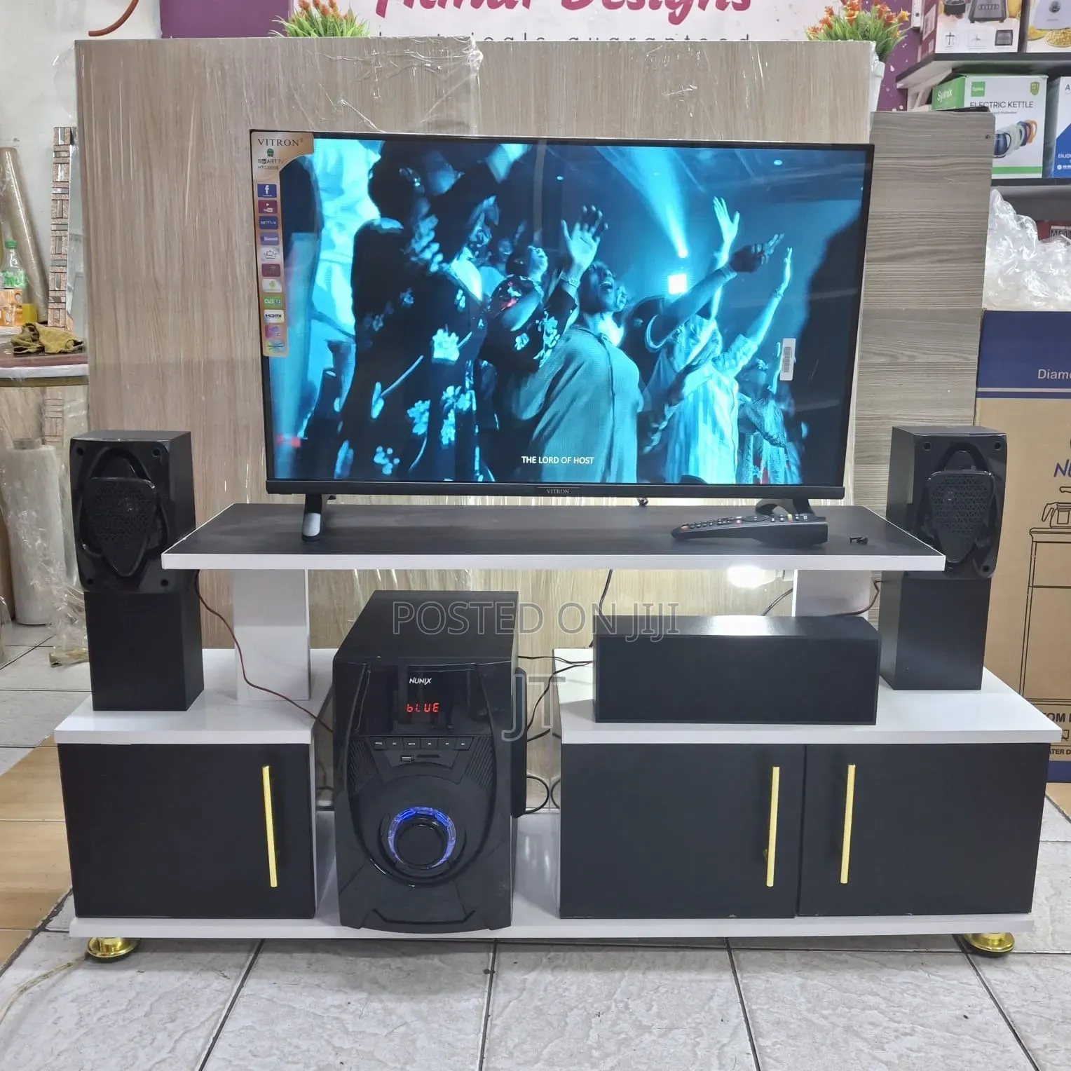Istanbul 2 Modern TV Stand With LED Lights